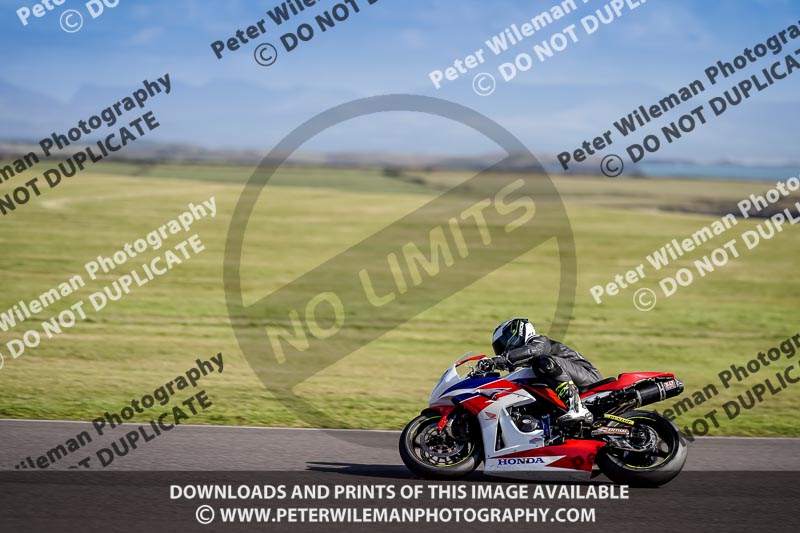 anglesey no limits trackday;anglesey photographs;anglesey trackday photographs;enduro digital images;event digital images;eventdigitalimages;no limits trackdays;peter wileman photography;racing digital images;trac mon;trackday digital images;trackday photos;ty croes